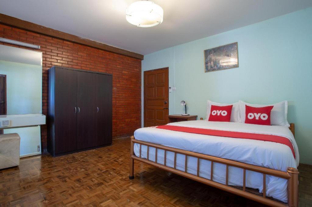 Oyo 909 Guiding Star Resort Čiang Mai Exteriér fotografie