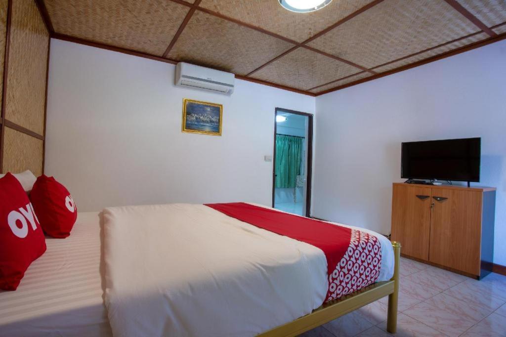 Oyo 909 Guiding Star Resort Čiang Mai Exteriér fotografie